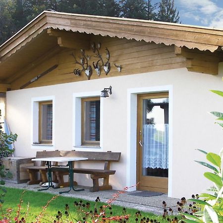 Ruhiges Ferienhaus Breitenbach Breitenbach am Inn Esterno foto