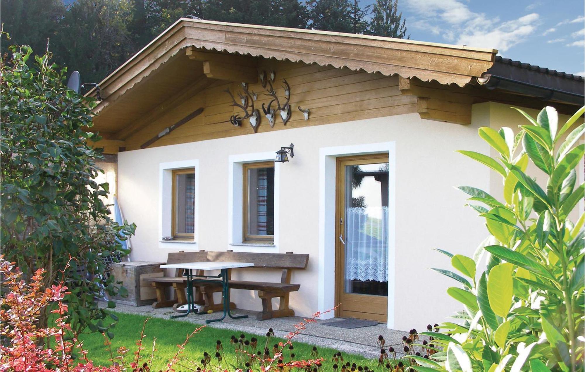 Ruhiges Ferienhaus Breitenbach Breitenbach am Inn Esterno foto